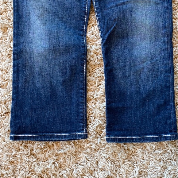 BKE Culture Denim Capris Size 27 - Picture 3 of 10